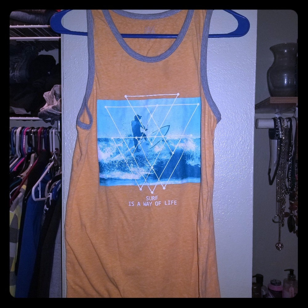 Boys tank top, good condition